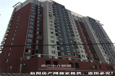 龙润嘉园两室二厅96平简装有储有库出售